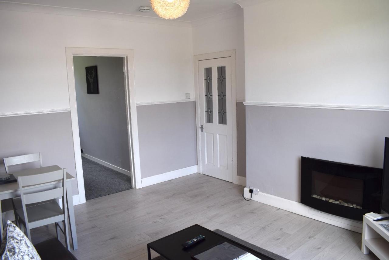 Kelpies Serviced Apartments - Wallace Falkirk Bagian luar foto